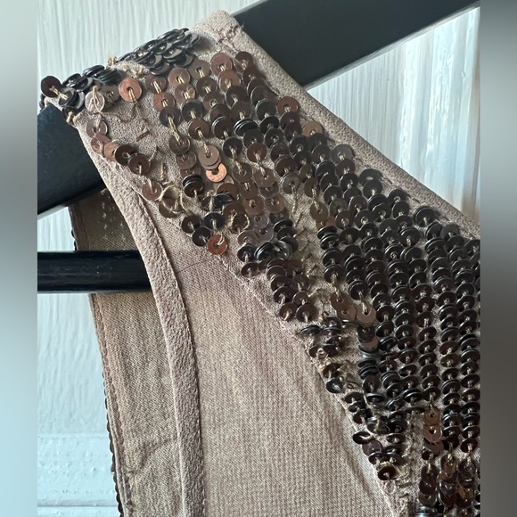 Nicole Miller | Bronze Sequin Silk Shift Mini Dress - Picture 5 of 7